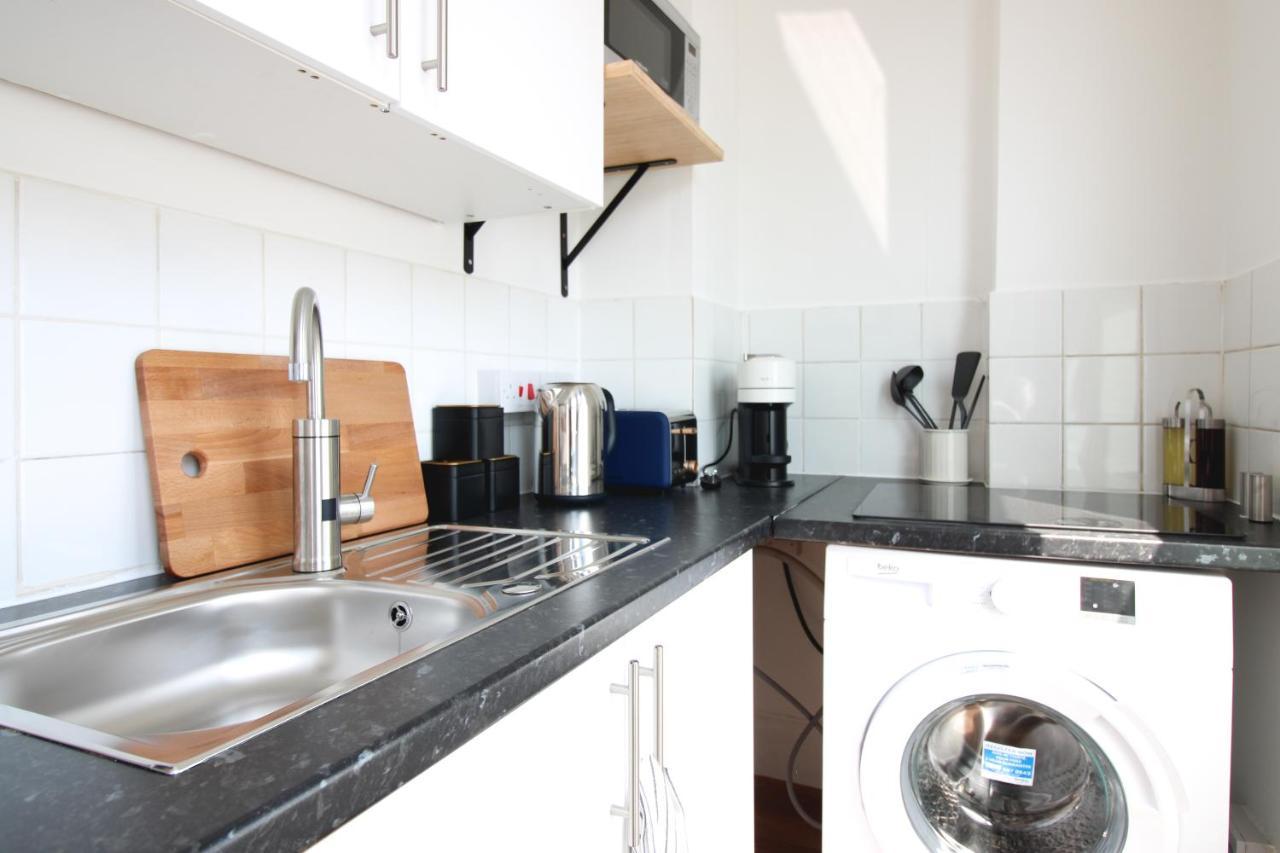 Appartamento Lovely Studio Flats In Hackney Londra Esterno foto