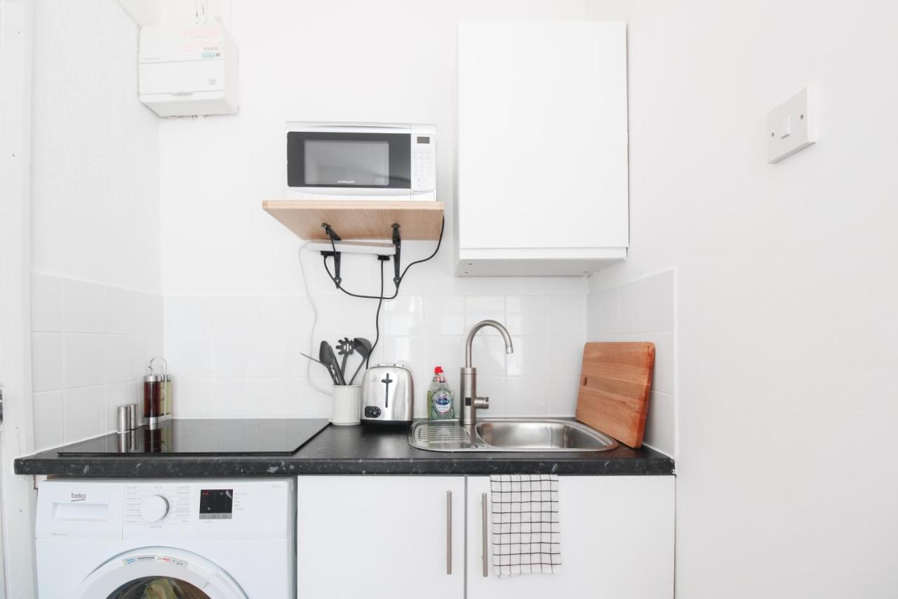 Appartamento Lovely Studio Flats In Hackney Londra Esterno foto
