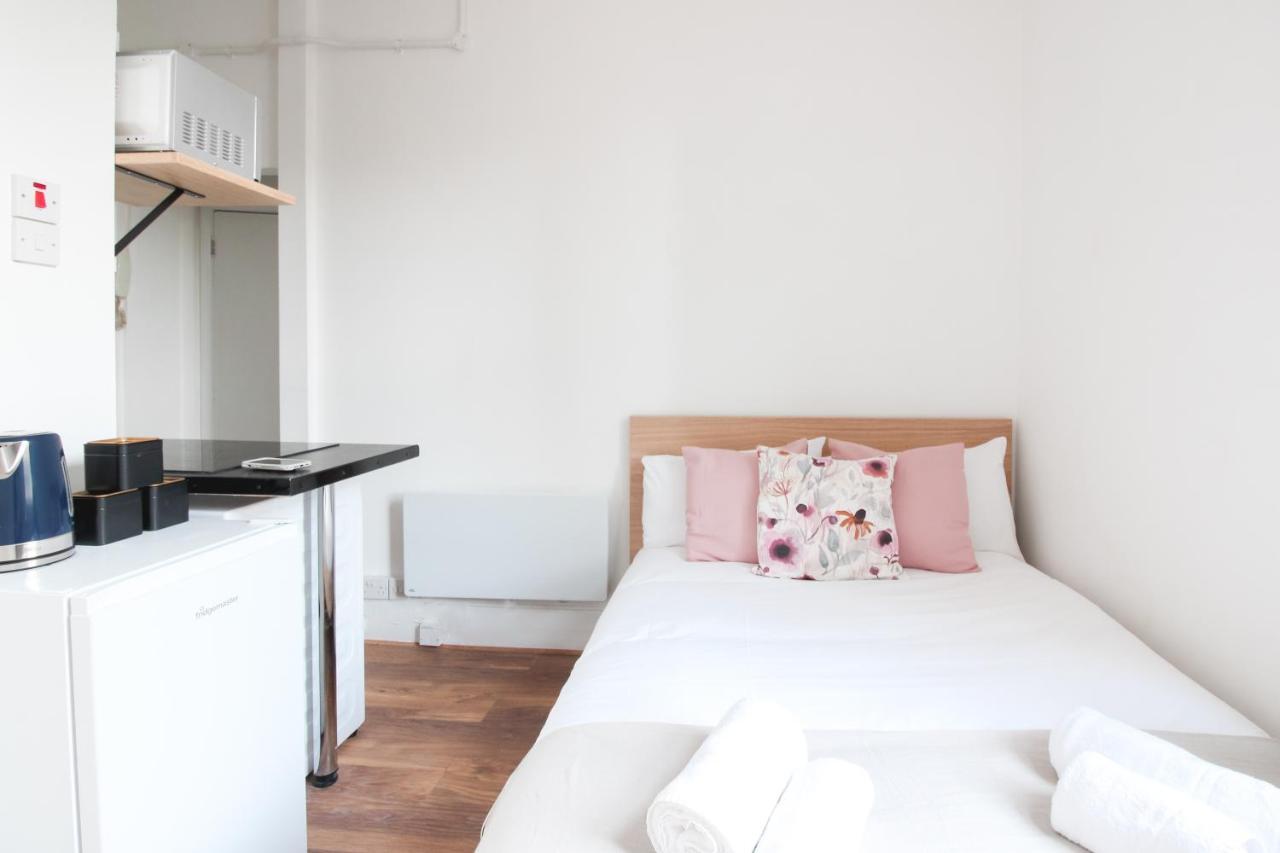 Appartamento Lovely Studio Flats In Hackney Londra Esterno foto