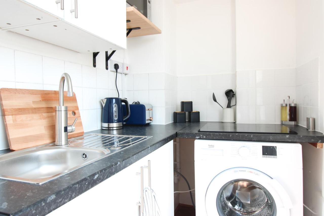 Appartamento Lovely Studio Flats In Hackney Londra Esterno foto