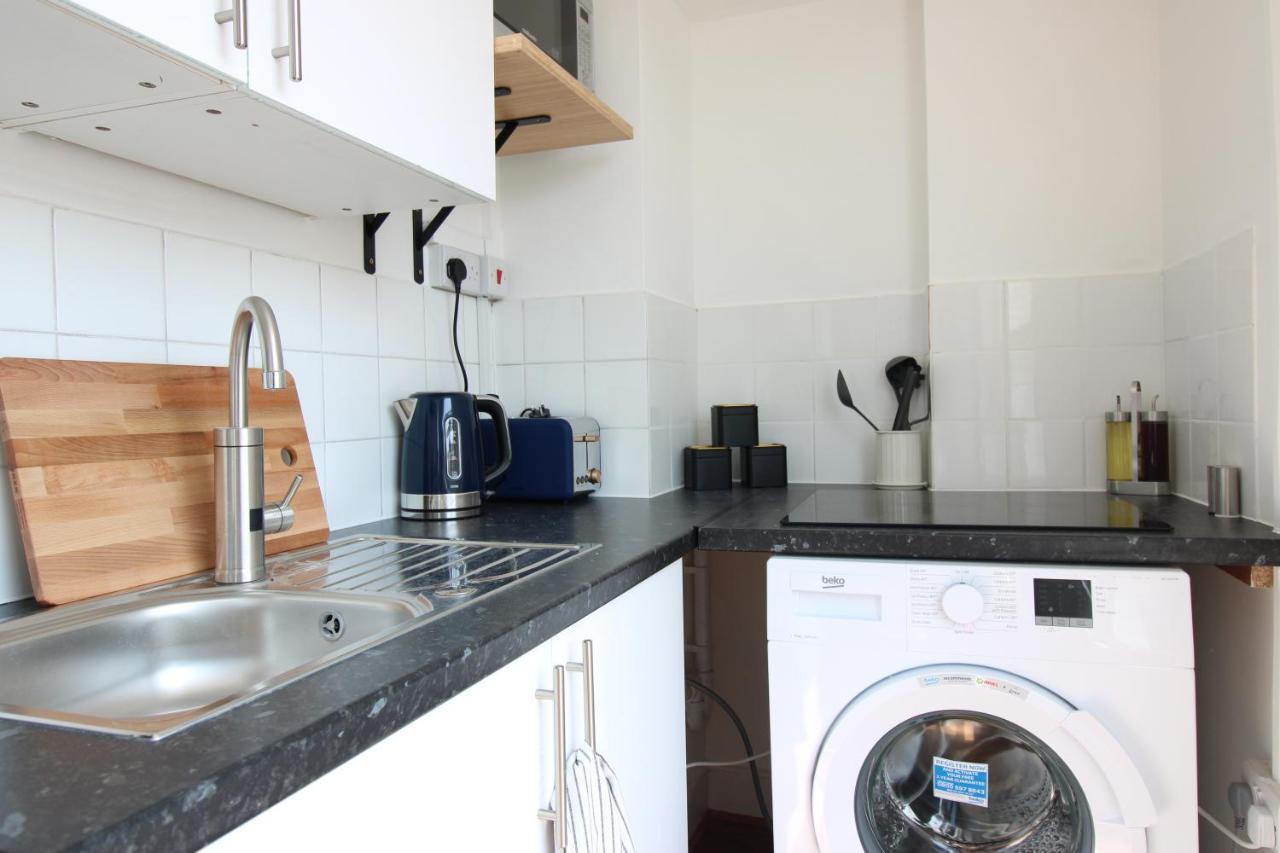 Appartamento Lovely Studio Flats In Hackney Londra Esterno foto