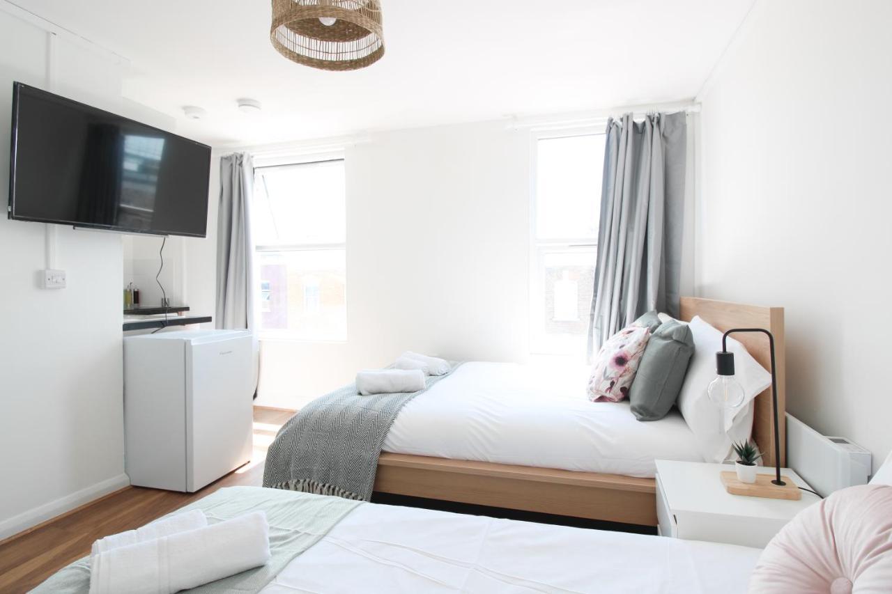 Appartamento Lovely Studio Flats In Hackney Londra Esterno foto