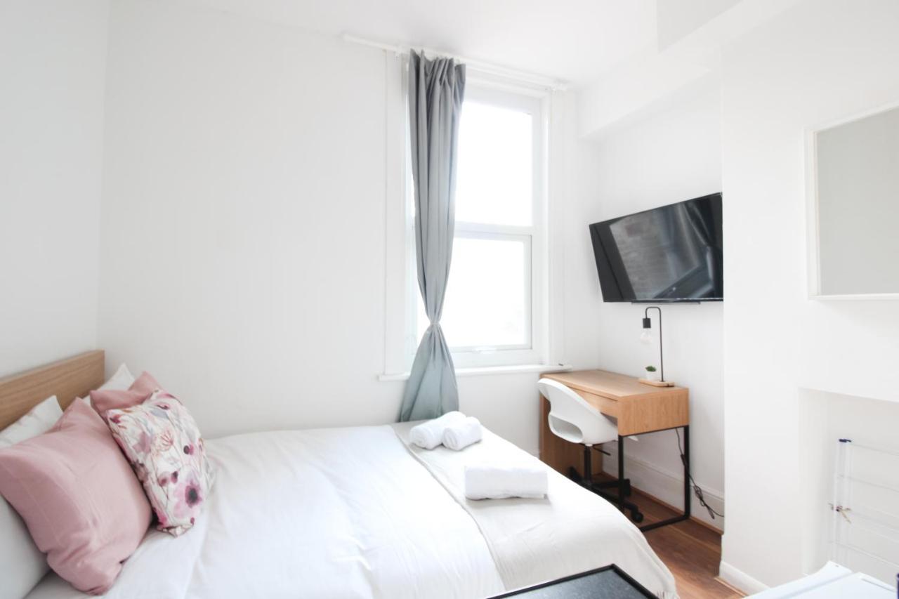 Appartamento Lovely Studio Flats In Hackney Londra Esterno foto