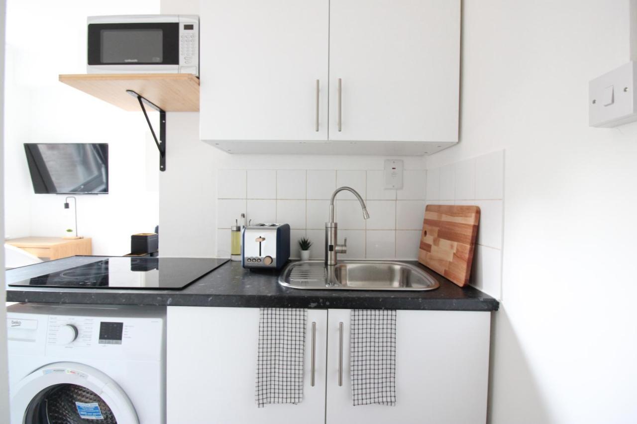 Appartamento Lovely Studio Flats In Hackney Londra Esterno foto