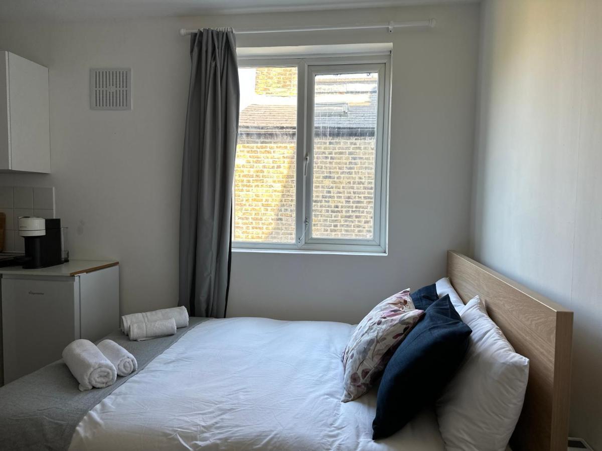 Appartamento Lovely Studio Flats In Hackney Londra Esterno foto