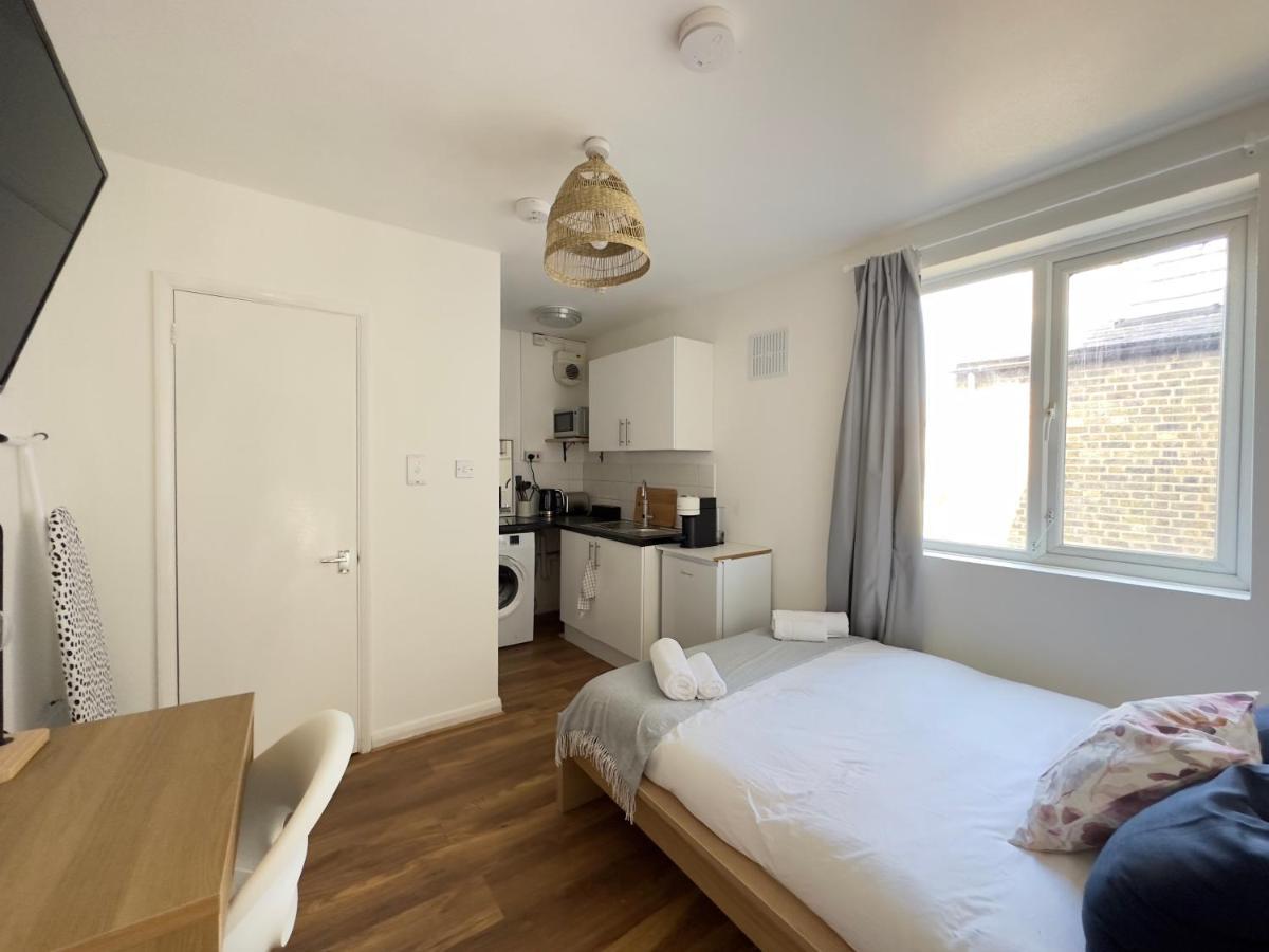 Appartamento Lovely Studio Flats In Hackney Londra Esterno foto